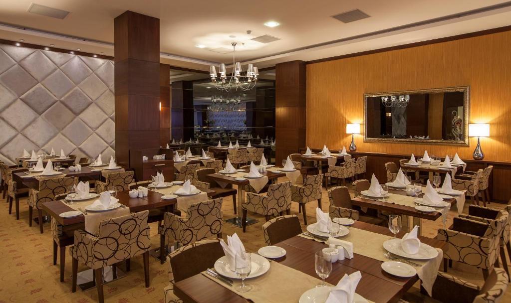 Safir Hotel Gaziantep Buitenkant foto